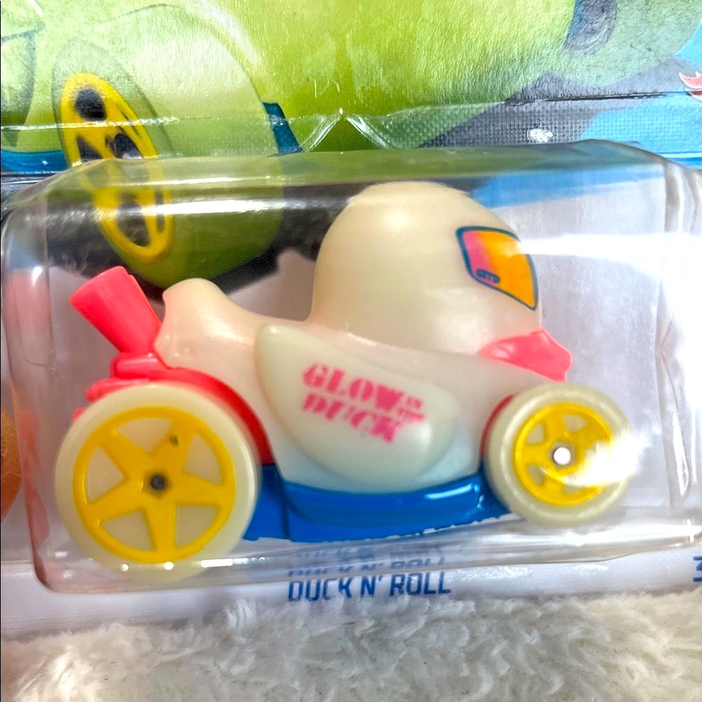 Mattel Hot Wheels Duck N' Roll Car 167/250 - Picture 6 of 8